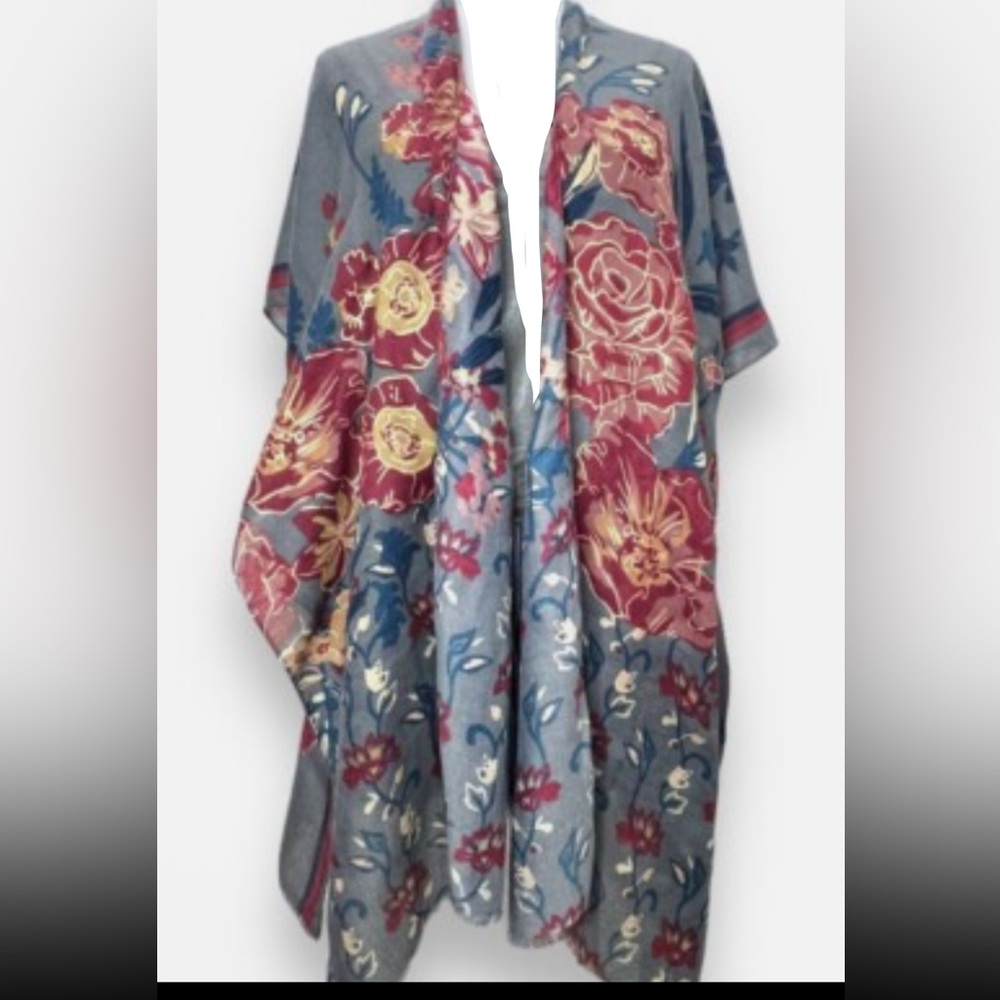 Woven Heart Ruana Wrap Floral One Size Fits All